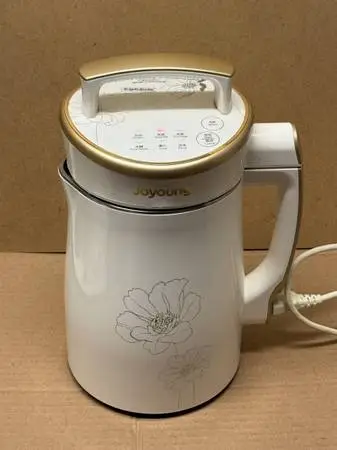 Joyoung Multi-Functional Intelligent Soy Milk Maker ($149 retail!)