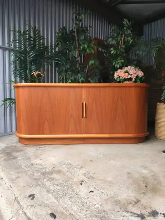 Vintage MCM Danish Teak Credenza / Sideboard / Buffet / Console by Vantinge Møb