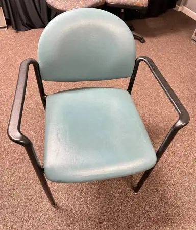 Cafeteria Chair with Arm