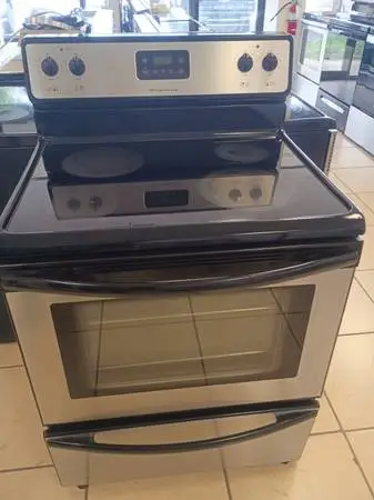 STOVE GLASS TOP FRIGIDAIRE STAINLESS STEEL