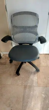 Used Knoll Generation Task Chairs – Ergonomic Office Seating