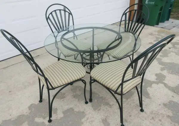 Solid Steel Dining Set with 4 Chairs, All Welded Joints,