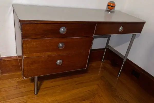 1960s Mid-Century Modern Raymond Loewy Desk MCM
