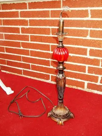 LAMP Vintage Style Bronze Red Glass Ceramic Light For Restoration