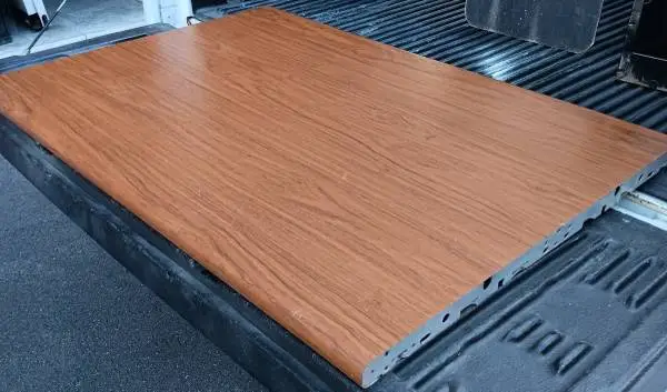 Steel,Cubicle Work Surfaces,Desktops,Steelcase,Oak Finish,43W x30D