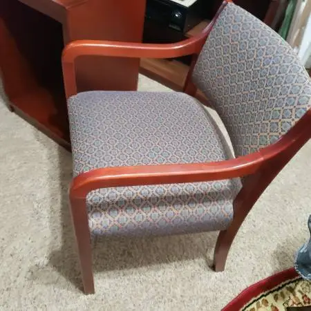 1 Waiting room Office furniture: Reception chair