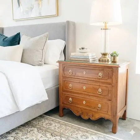 Luxury Ethan Allen Legacy French Country 3-Drawer Nightstand / Commo