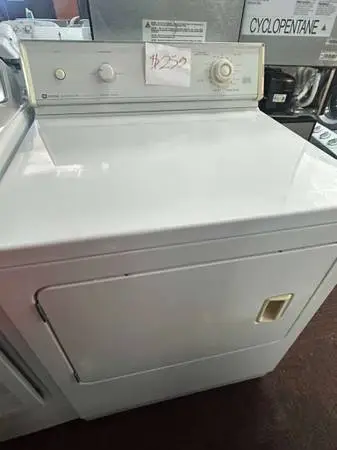 Maytag White Electric Dryer
