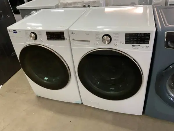 **LG WHITE FRONT LOAD, ELECTRIC WASHER DRYER SET**ON SALE NOW**
