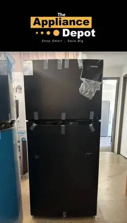 New Frigidaire Top Mount Refrigerator