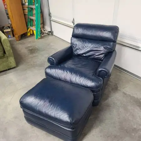 Drexel Blue Vintage Leather Chair And Ottoman