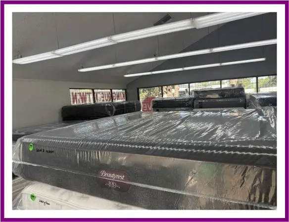 King Size Simmons Beautyrest World Class Hybrid Mattress & Box Bed