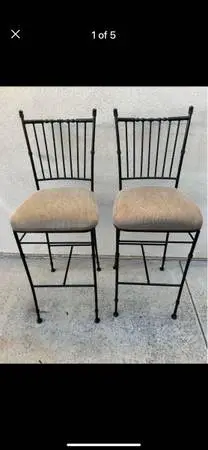 BEAUTIFUL SOLID IRON BARSTOOLS 30 POUNDS EACH