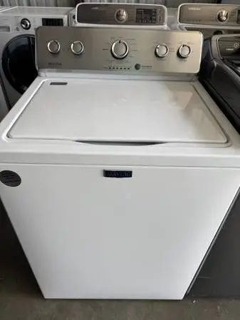 Maytag washer commercial technology large load capacity