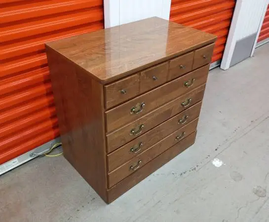 Vintage ETHAN ALLEN Heirloom Nutmeg 3 Drawer Dresser Chest of Drawers