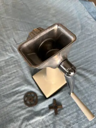 Vintage Rival Grind-O-Mat Food Grinder / Food Chopper
