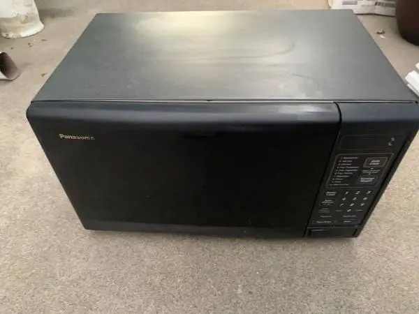 Black Panasonic Microwave For Sale $40.00