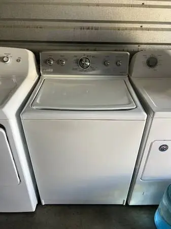👚👕 Maytag Washer (Free Delivery/Warranty)