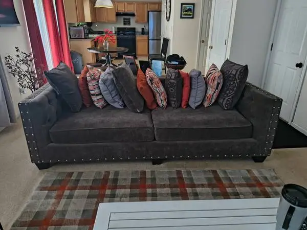 Super Clean Contemporary Couch