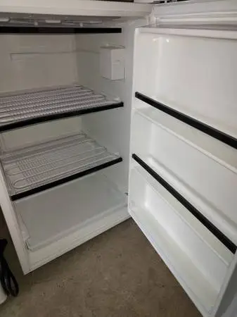 Fisher Scientific Isotemp Undercounter Freezer 13-986-154