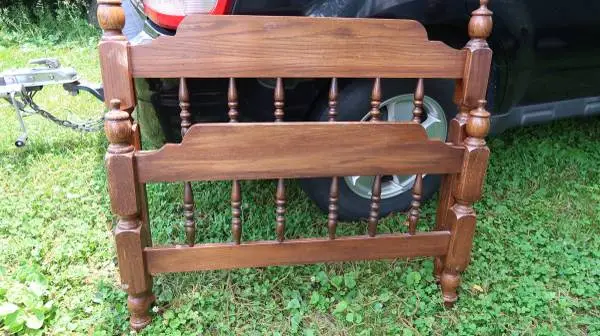 SOLID WOOD TWIN SIZE BED WITH RAILS (2 AVAIABLE