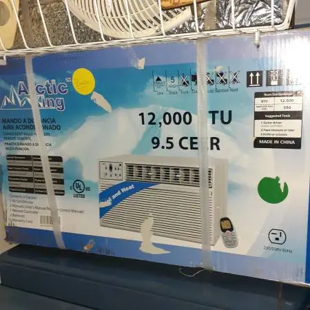 Arctic King air Conditioner 12,000btu