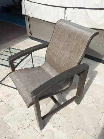 Set of four chairs Tropitone patio chairs