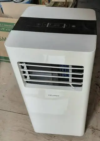 Pelonis portable air conditioner LIKE NEW