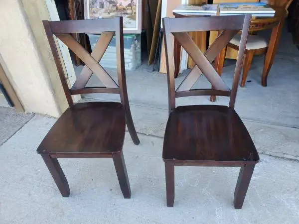 2 dining chairs