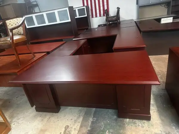OFFICE DESK L-SHAPE DESK