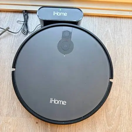 iHome Automatic Robot Vacuum