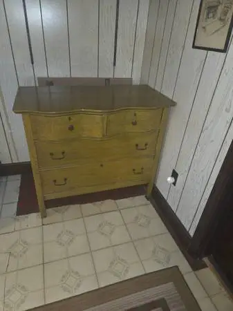 Vintage Bureau