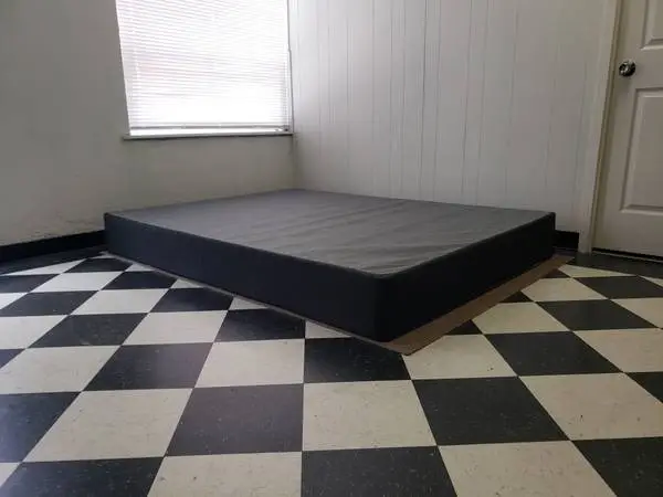 Queen size box spring - can DELIVER almost anywhere for $20 extra