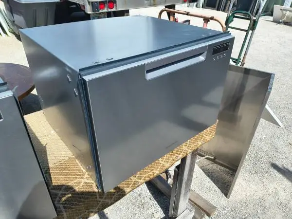 SS Fisher & Paykel Dishwasher Quiet Operation Model # DD24SAX9 Used