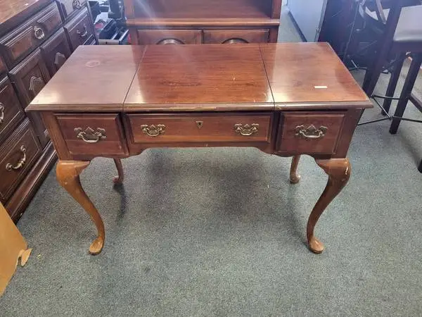 Really Nice Desk