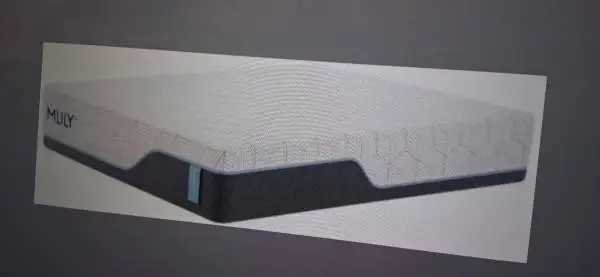 New queen matress