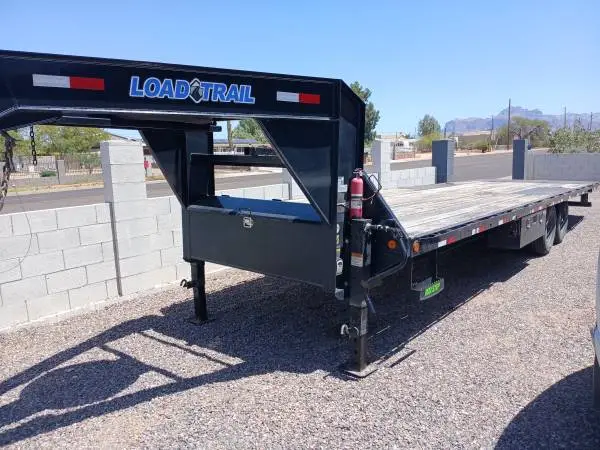 2023 Gooseneck tilt trailer 102 x 28