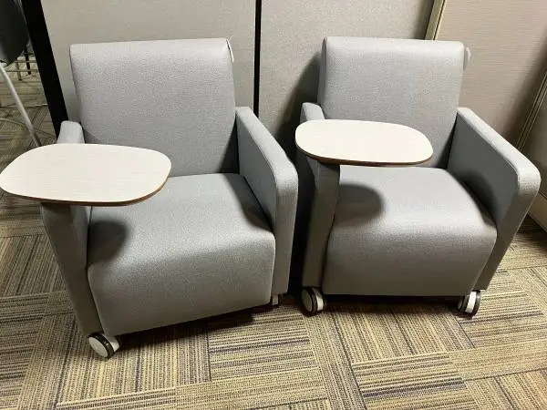 WHAT A DEAL - Showroom Sample Mobile Lounge Chair with Tablet Arm
