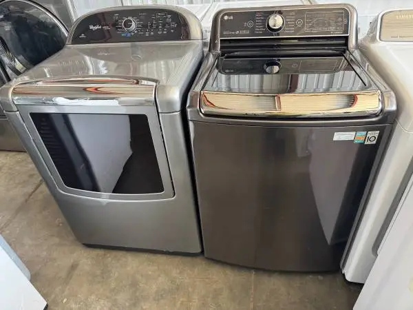 LG washer mega capacity 5.2 cu.ft Whirlpool dryer electric 7.6 cu.ft