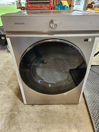 Samsung dryer natural gas READ AD FCFS NO HOLDS UNLESS ON YOUR WAY