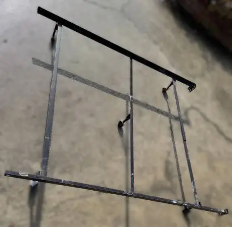 Bed frame, Heavy Duty Metal Twin Adjustable to Queen Size