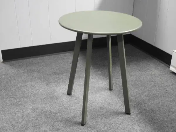 Indoor/Outdoor Green End Table