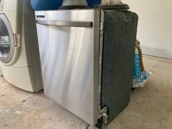 SAMSUNG DISHWASHER