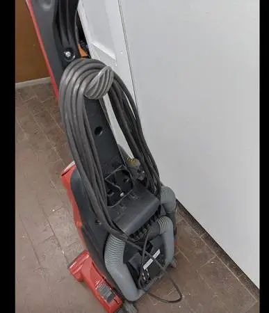 Kenmore Progressive Red Vacuum Model No.116 Power 12.0 Amps