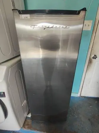 Freezer Frigidaire