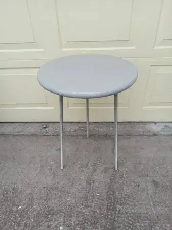 GREY WOOD TOP SIDE TABLE