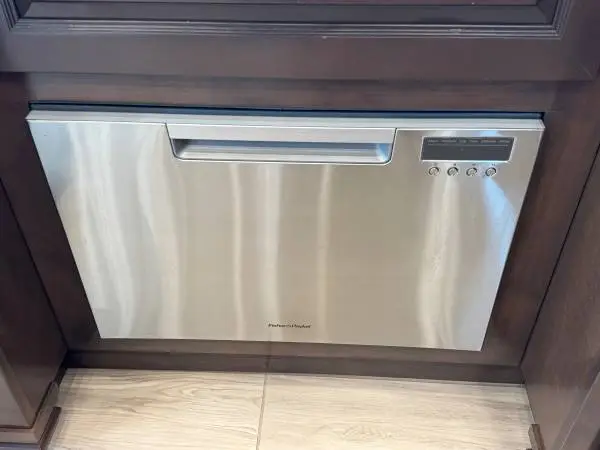 RV dishwasher