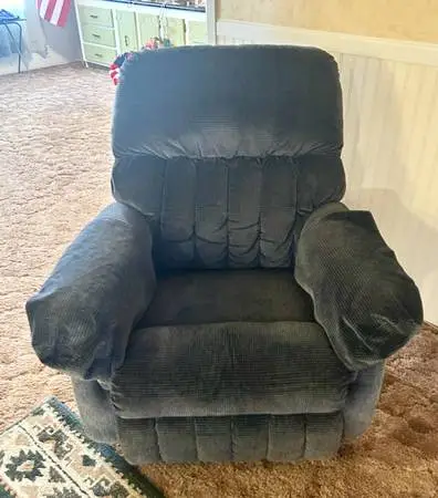 LA-Z-BOY Rocker Recliner
