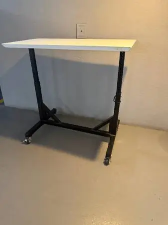 Workstation desk adjustable height from 30 inches high to 45 inches height