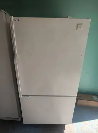 Refrigerator Whirlpool